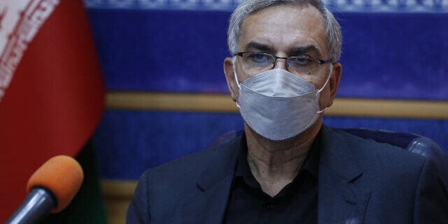 امسال کمبود دارو نخواهیم داشت / همه ایرانیان بیمه می‌شوند