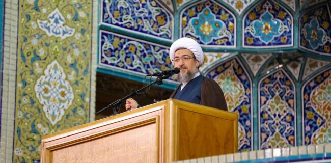 رهبر معظم انقلاب تحقیر مسوولان منطقه از سوی ترامپ را تلافی کردند