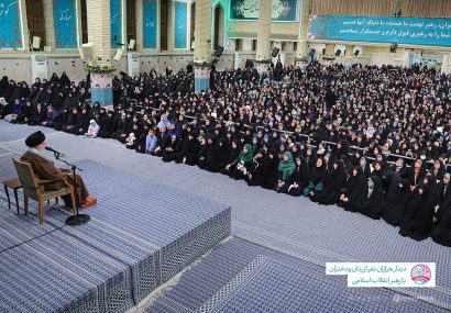 زن، کارگزار خانه نیست، مدیر است