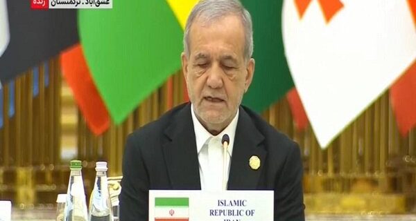 صلح با گفتگوی برابر و پایان تبعیض و انحصار جهانی محقق میشود صلح با گفتگوی برابر و پایان تبعیض و انحصار جهانی محقق میشود