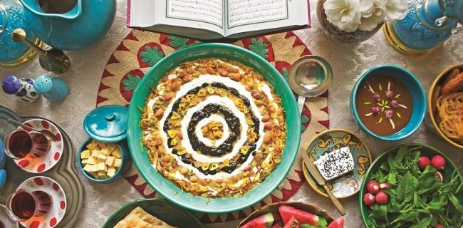 با کدام مواد غذایی در ماه رمضان دیرتر گرسنه میشویم؟ با کدام مواد غذایی در ماه رمضان دیرتر گرسنه میشویم؟