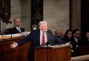 ادعای ترامپ درباره برنامه موشکی ایران با ارزیابی اطلاعاتی آمریکا مغایرت دارد