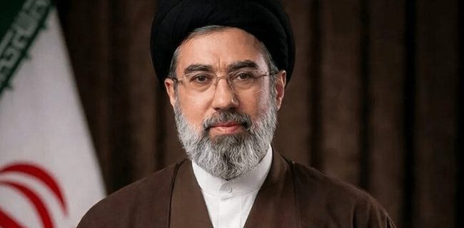 آیتالله سید مجتبی خامنهای رهبر جمهوری اسلامی ایران شدند + زندگینامه آیتالله سید مجتبی خامنهای رهبر جمهوری اسلامی ایران شدند + زندگینامه