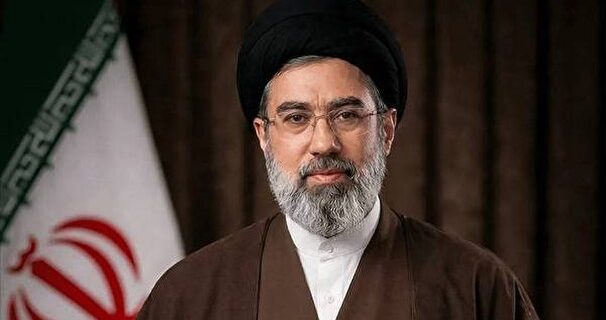باید با ایستادگی و حفظ وحدت، نقشه‌های دشمن را خنثی کنیم