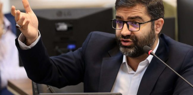 مصرف بنزین ایران فاصله معناداری با الگوی بهینه دارد مصرف بنزین ایران فاصله معناداری با الگوی بهینه دارد