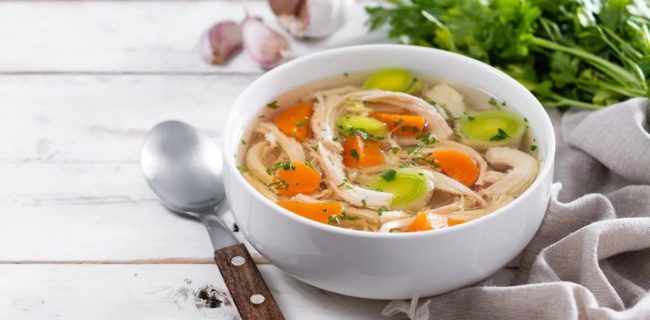 آنفلوآنزا؛ خوراکی هایی برای تحمل بهتر علائم بیماری آنفلوآنزا؛ خوراکی هایی برای تحمل بهتر علائم بیماری